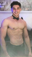 magic-men-perth-peter-topless-waiter