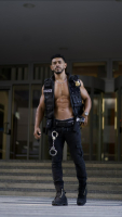 CHARAF-WAITER-MELBOURNE-HANDCUFF